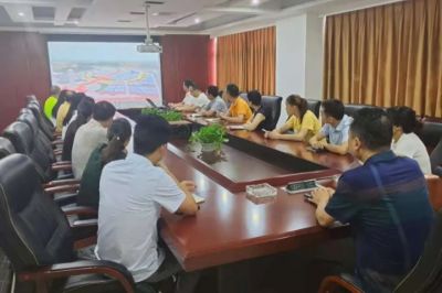 熱烈慶祝中國共產(chǎn)黨成立100周年！